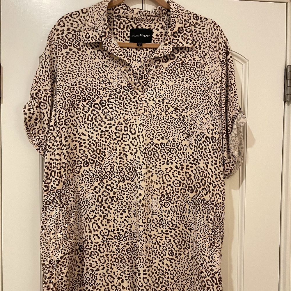 Velvet Heart Leopard Print Lightweight Tencel Boho Chic Shirt Dress (size L)
